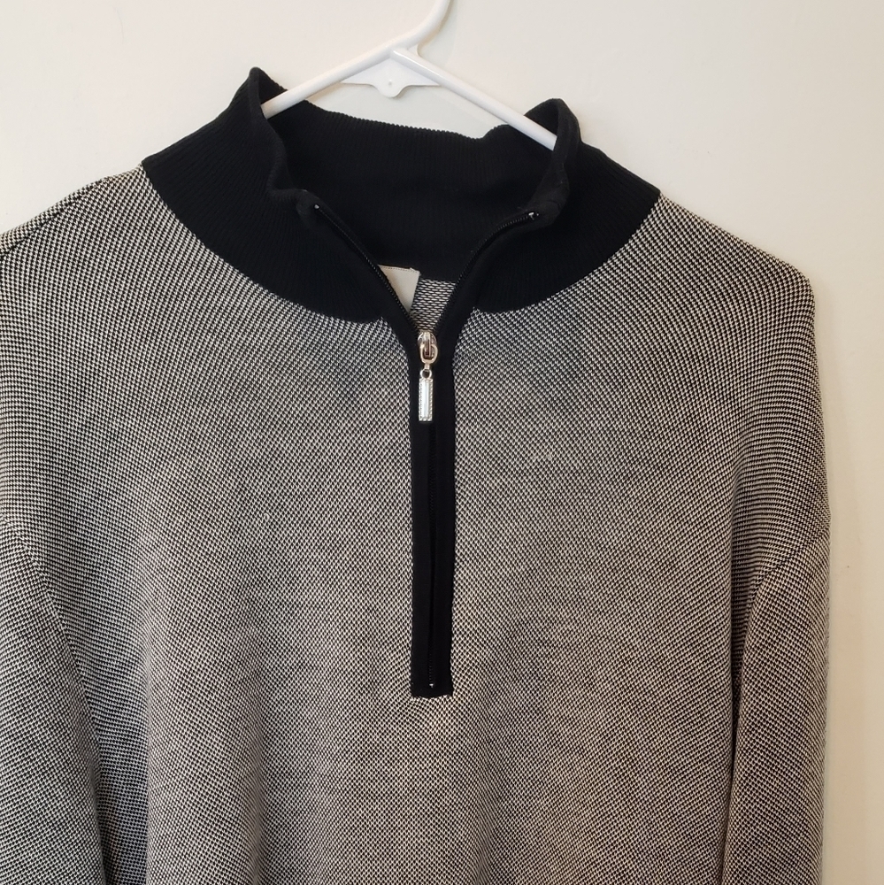 BOBBY Chan Zip Sweater size XXL‎